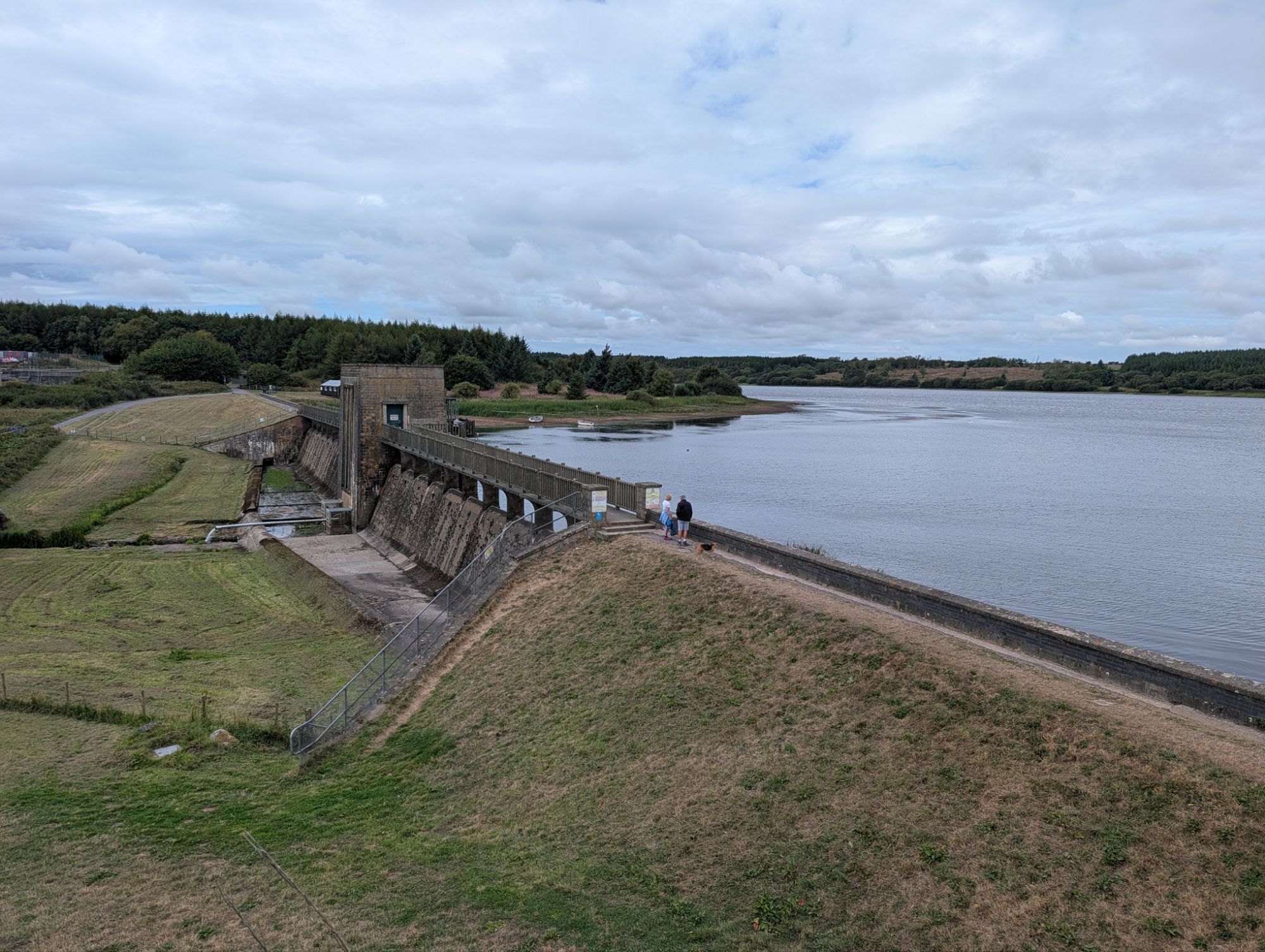 The Cefni Reservoir Walk, and the Railway Nobody Ever Took Up